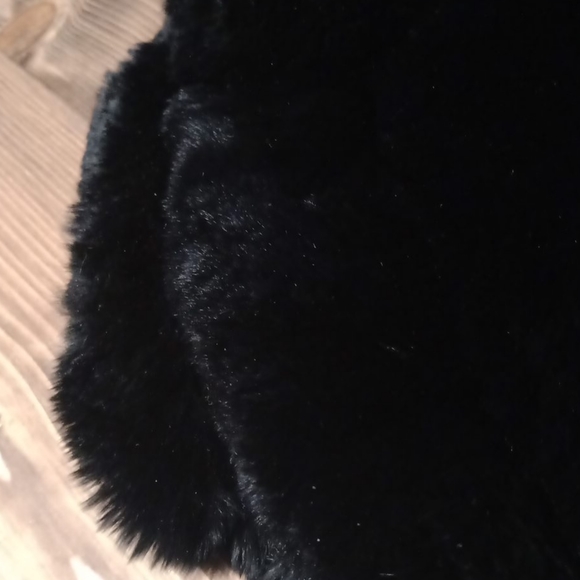 Surell Rabbit Hat - Picture 7 of 8